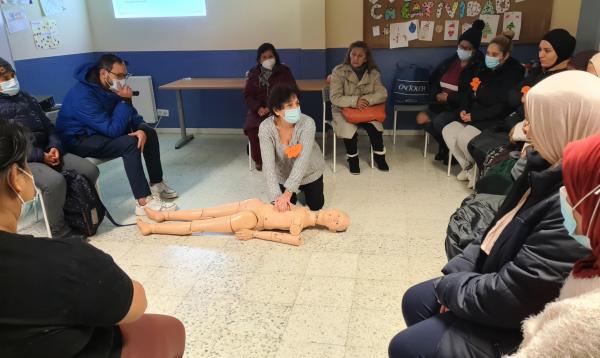 taller-primeros-auxilios-familias-vicaria8-caritas-madrid