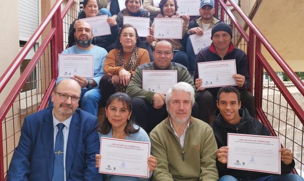 formacion-puerta-empleo-cuidado-mayores-caritas-madrid