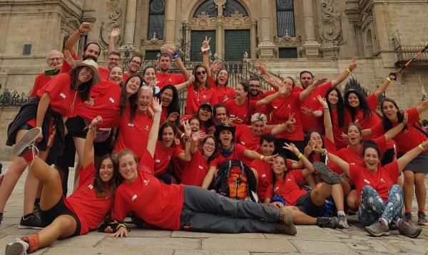 jóvenes-camino-Santiago-juntos-cáritas