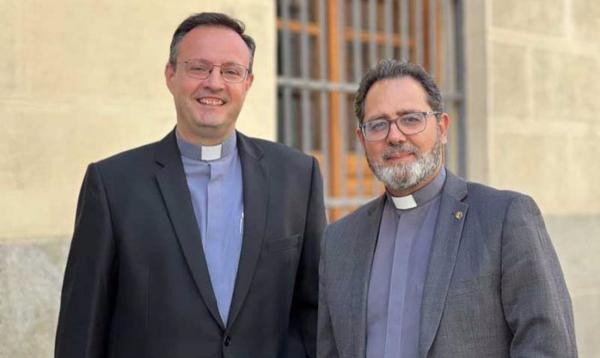 obispos auxiliares José Antonio Álvarez y Vicente Martín