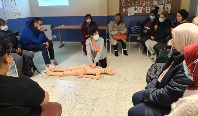 taller-primeros-auxilios-familias-vicaria8-caritas-madrid