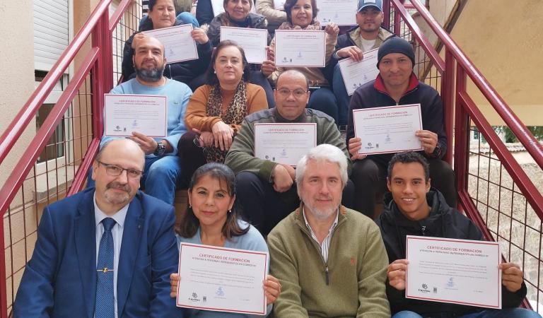 formacion-puerta-empleo-cuidado-mayores-caritas-madrid