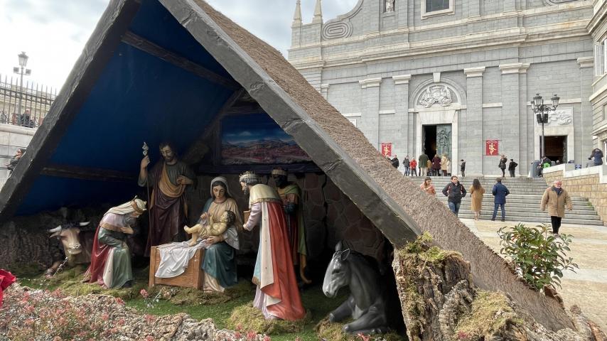 Belén en la catedral de La Almudena