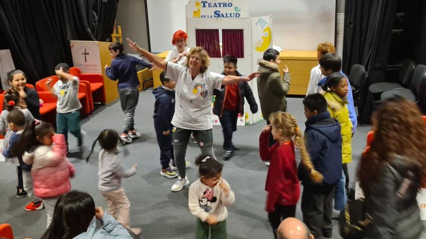 teatro-salud-niños-vallecas-familias-vulnerables-caritas-madrid-4