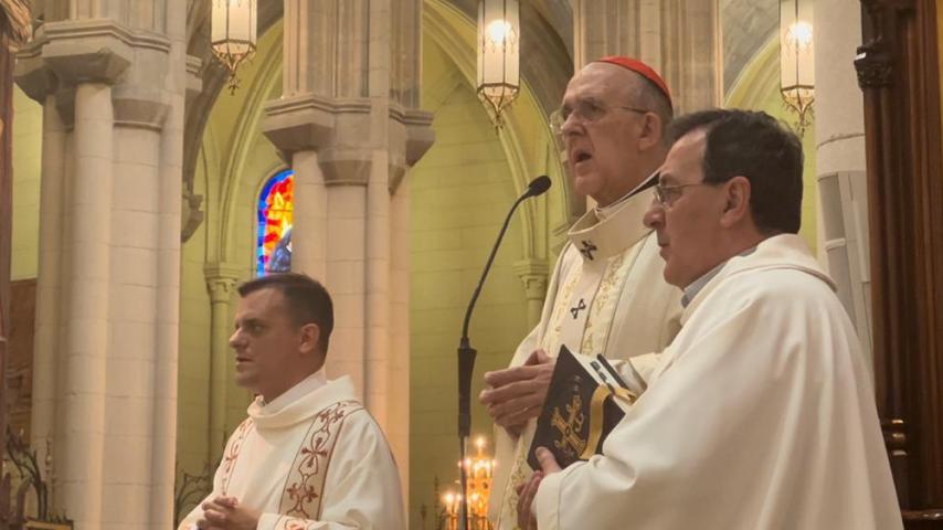 cardenal osoro con Cáritas Madrid-euaristia-dia-caridad-6