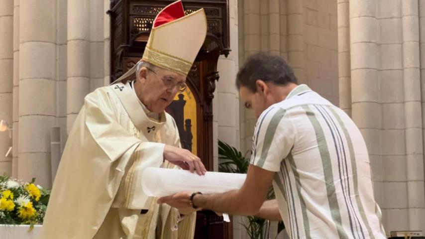 cardenal osoro con Cáritas Madrid-euaristia-dia-caridad-3